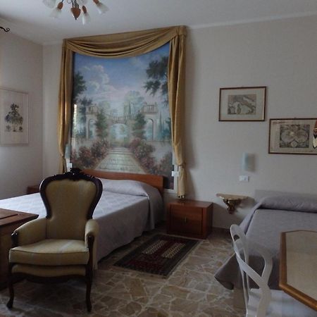 Riflessi D'Arte Bed & Breakfast Провалио д'Исео Екстериор снимка